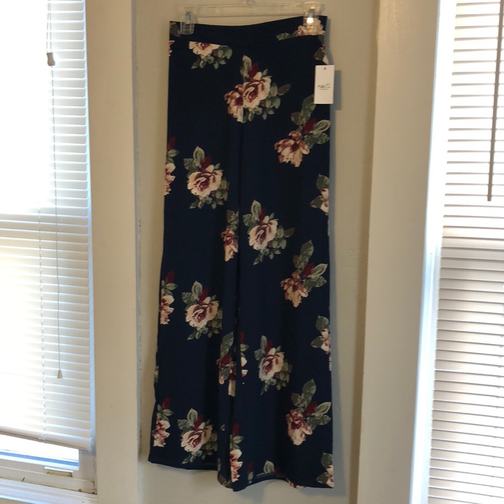 Rue 21 floral elastic waist pants size small